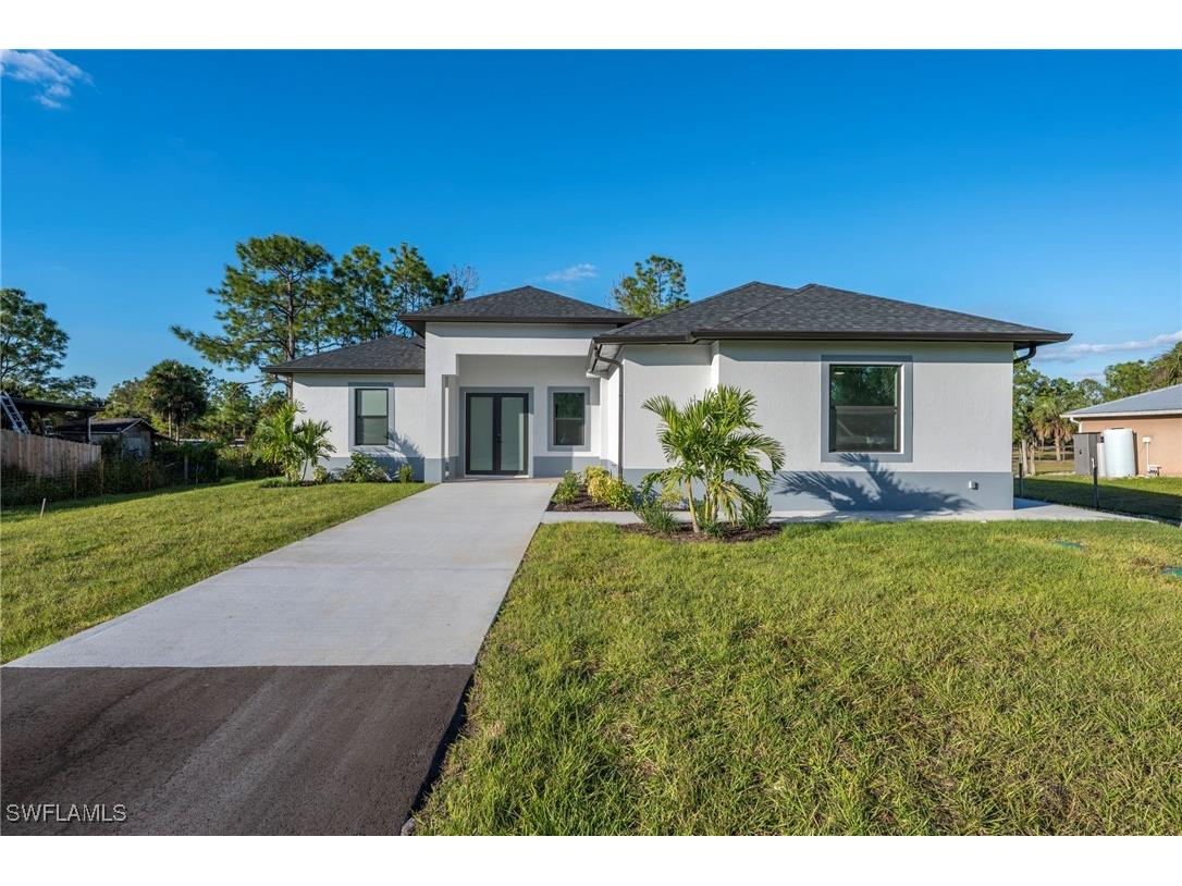 3699 20th Ave Ne Naples FL 34120 225080476 image1