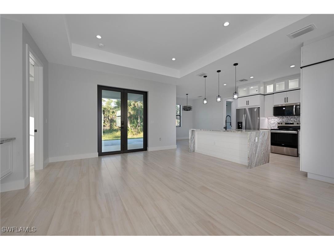 3699 20th Ave Ne Naples FL 34120 225080476 image2