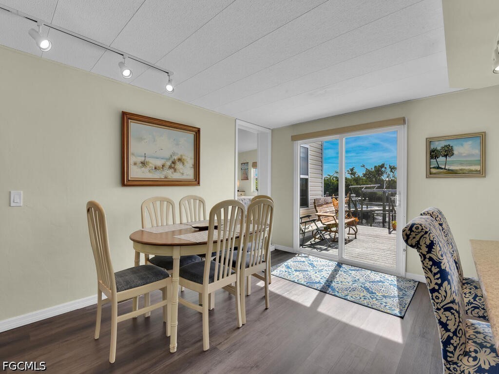 37 Channel Lane Fort Myers FL 33905 2026015709 image12