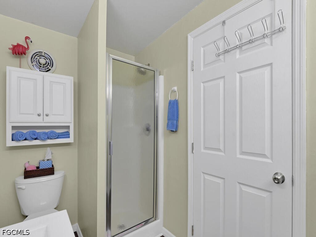 37 Channel Lane Fort Myers FL 33905 2026015709 image18