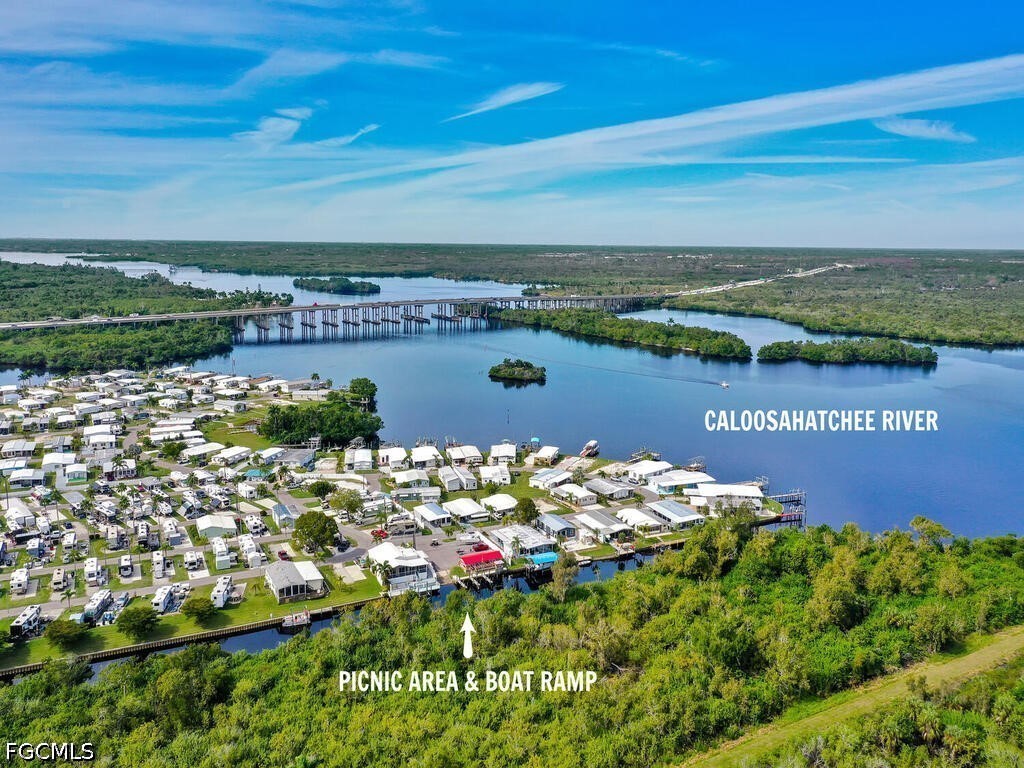 37 Channel Lane Fort Myers FL 33905 2026015709 image34