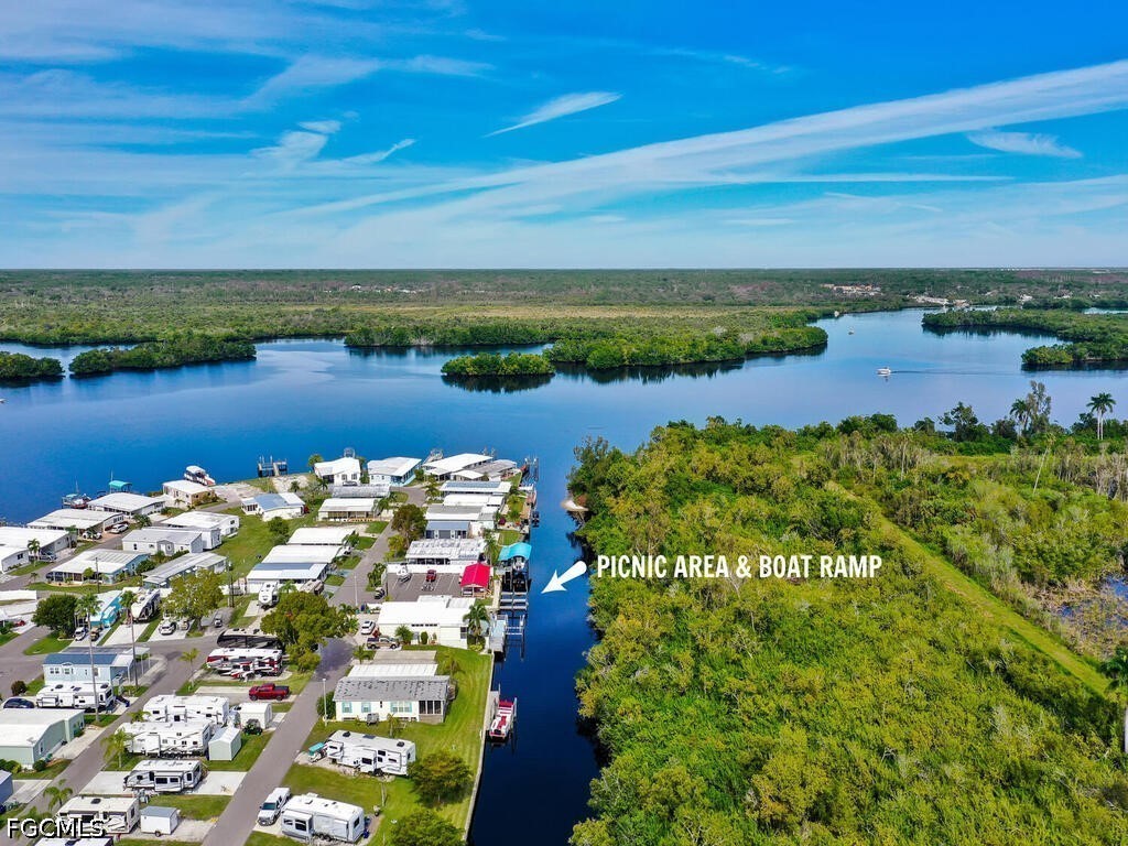 37 Channel Lane Fort Myers FL 33905 2026015709 image35