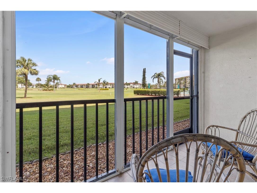 37 High Point Circle E #106 Naples FL 34103 223039980 image1