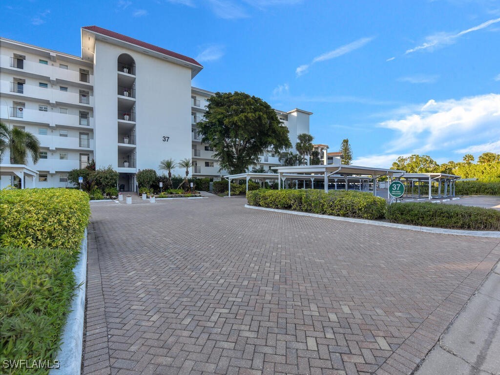 37 High Point Circle E #106 Naples FL 34103 225013294 image1