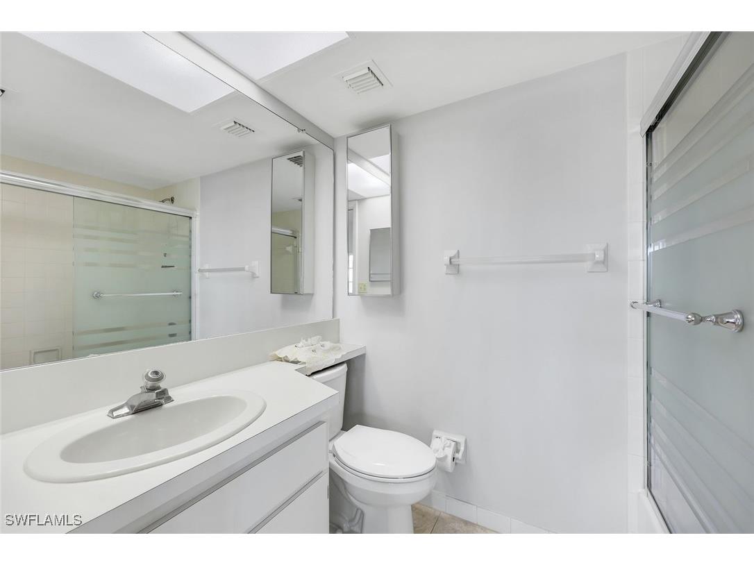 37 High Point Circle E #109 Naples FL 34103 225077392 image15