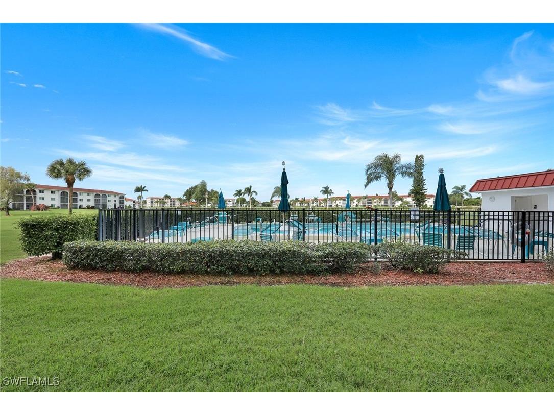 37 High Point Circle E #109 Naples FL 34103 225077392 image19