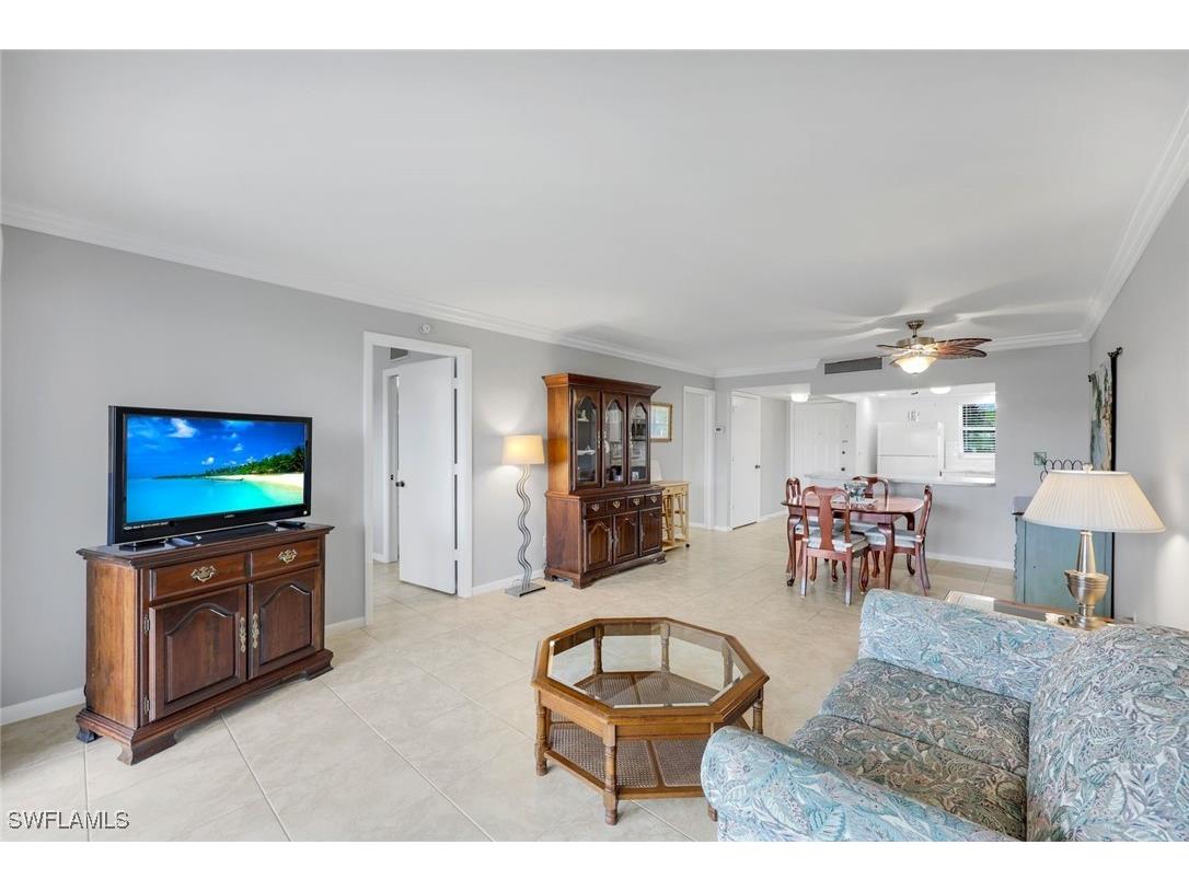 37 High Point Circle E #109 Naples FL 34103 225077392 image9