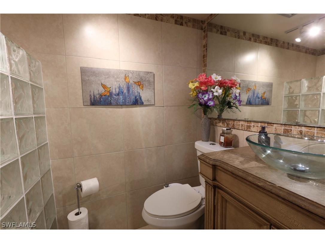 37 High Point Circle E #209 Naples FL 34103 226009260 image11