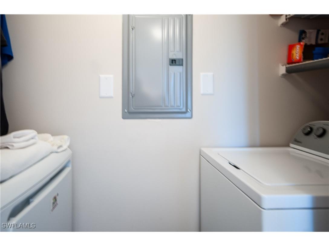 37 High Point Circle E #210 Naples FL 34103 225078952 image22