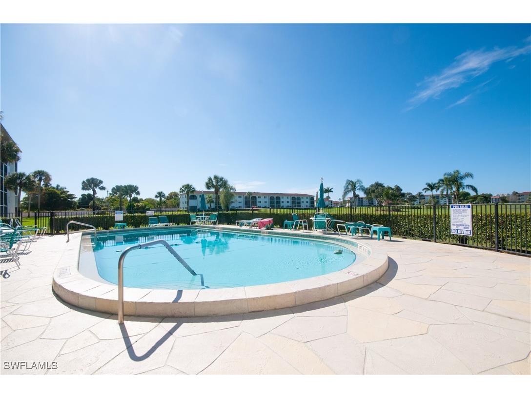 37 High Point Circle E #210 Naples FL 34103 225078952 image26