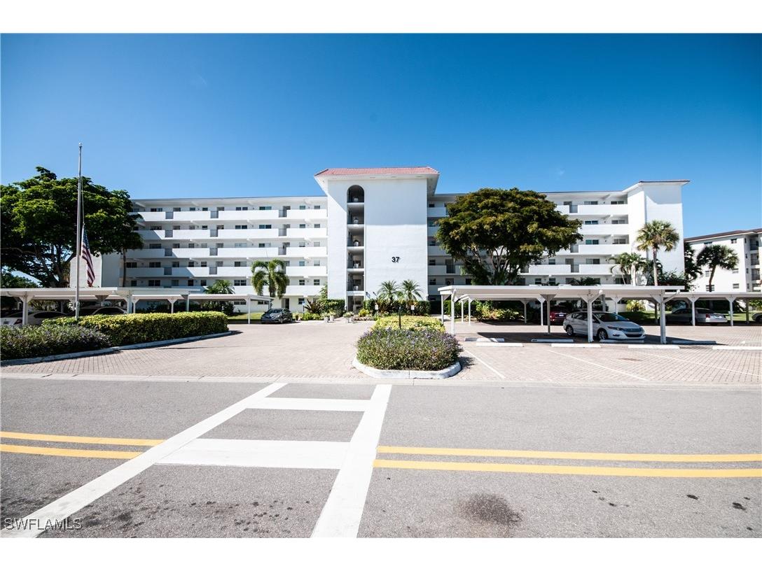 37 High Point Circle E #210 Naples FL 34103 225078952 image28