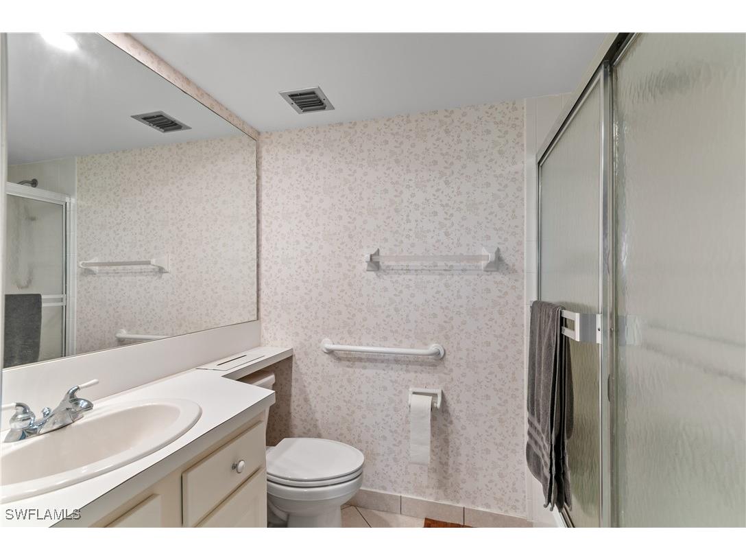 37 High Point Circle E #307 Naples FL 34103 225080751 image18