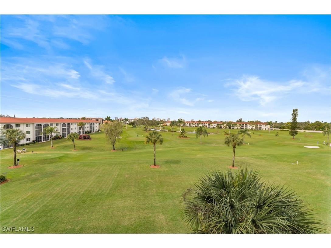 37 High Point Circle E #403 Naples FL 34103 224011148 image1