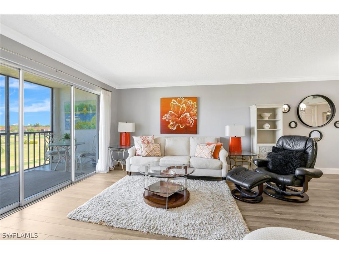 37 High Point Circle E #502 Naples FL 34103 224048100 image1