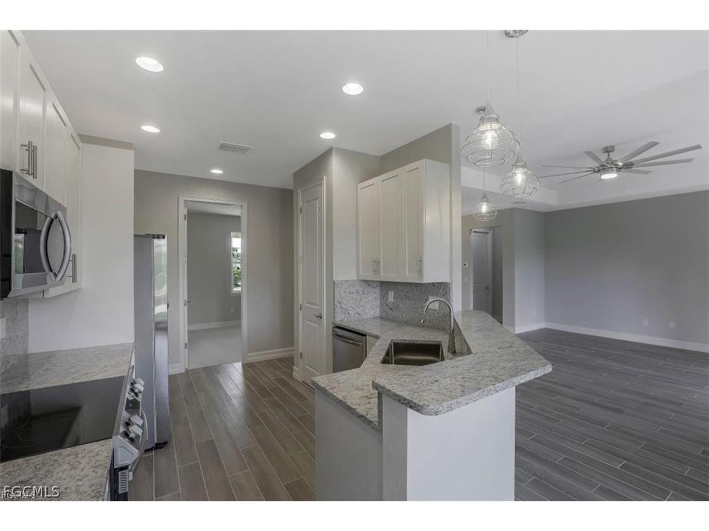 37 SE 23rd Avenue Cape Coral FL 33990 2026009906 image14
