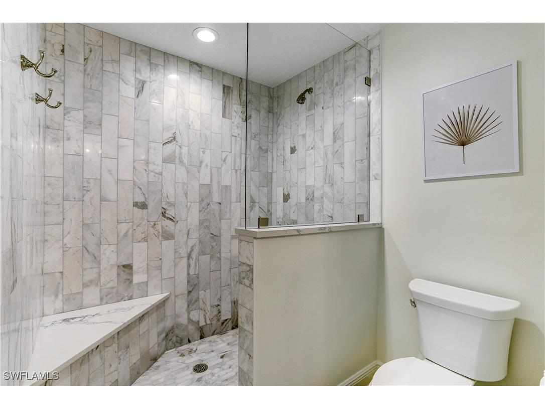 370 6th Avenue S Naples FL 34102 225080735 image20