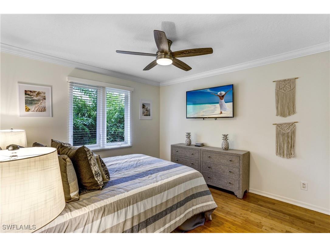 370 6th Avenue S Naples FL 34102 225080735 image24