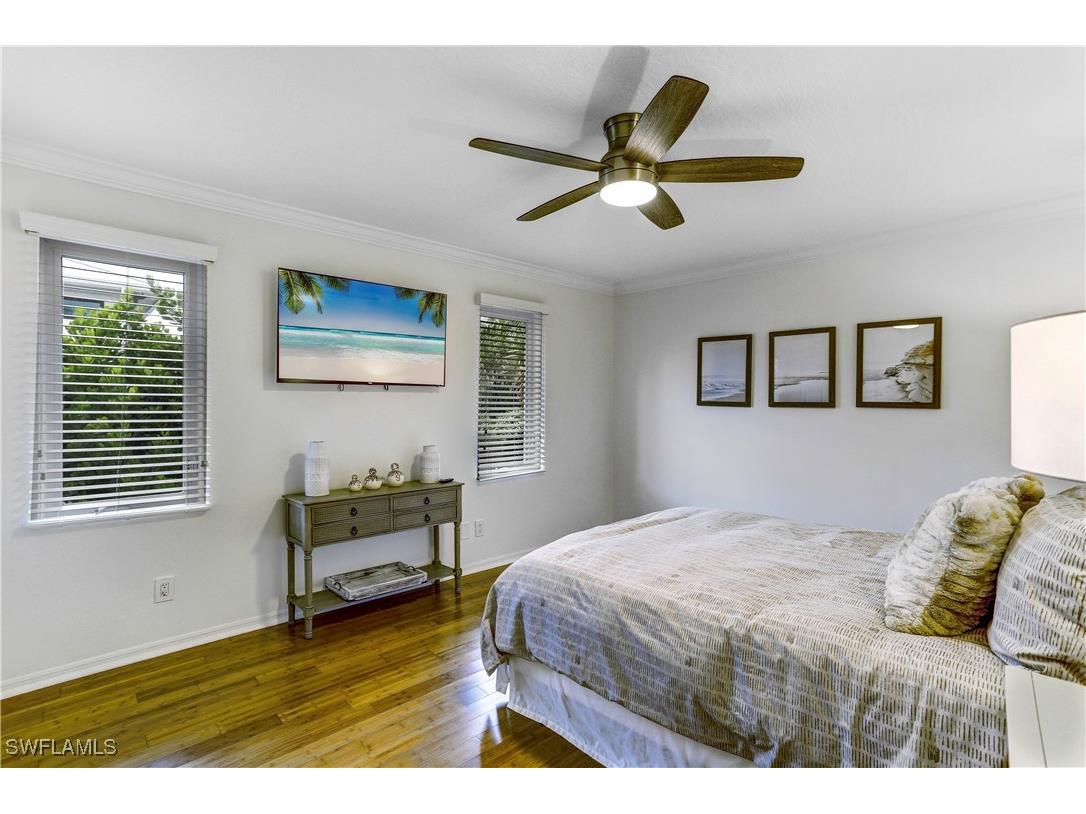 370 6th Avenue S Naples FL 34102 225080735 image25