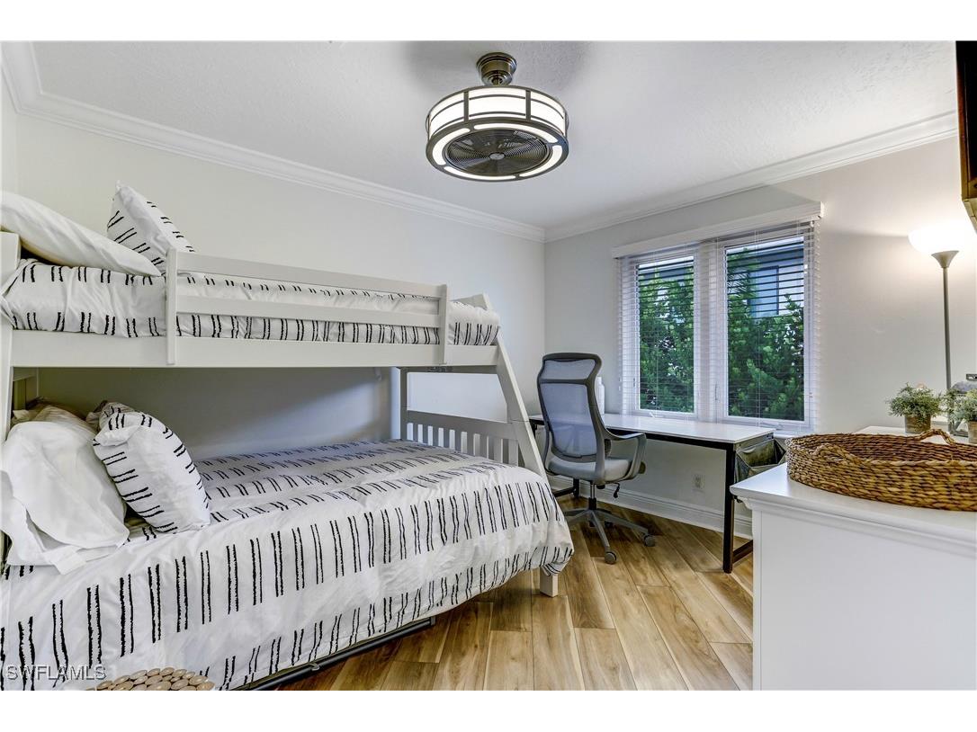 370 6th Avenue S Naples FL 34102 225080735 image29