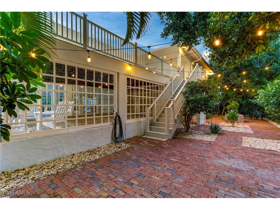 370 6th Avenue S Naples FL 34102 225080735 image34