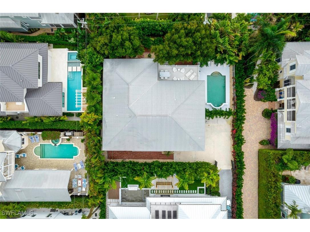 370 6th Avenue S Naples FL 34102 225080735 image44