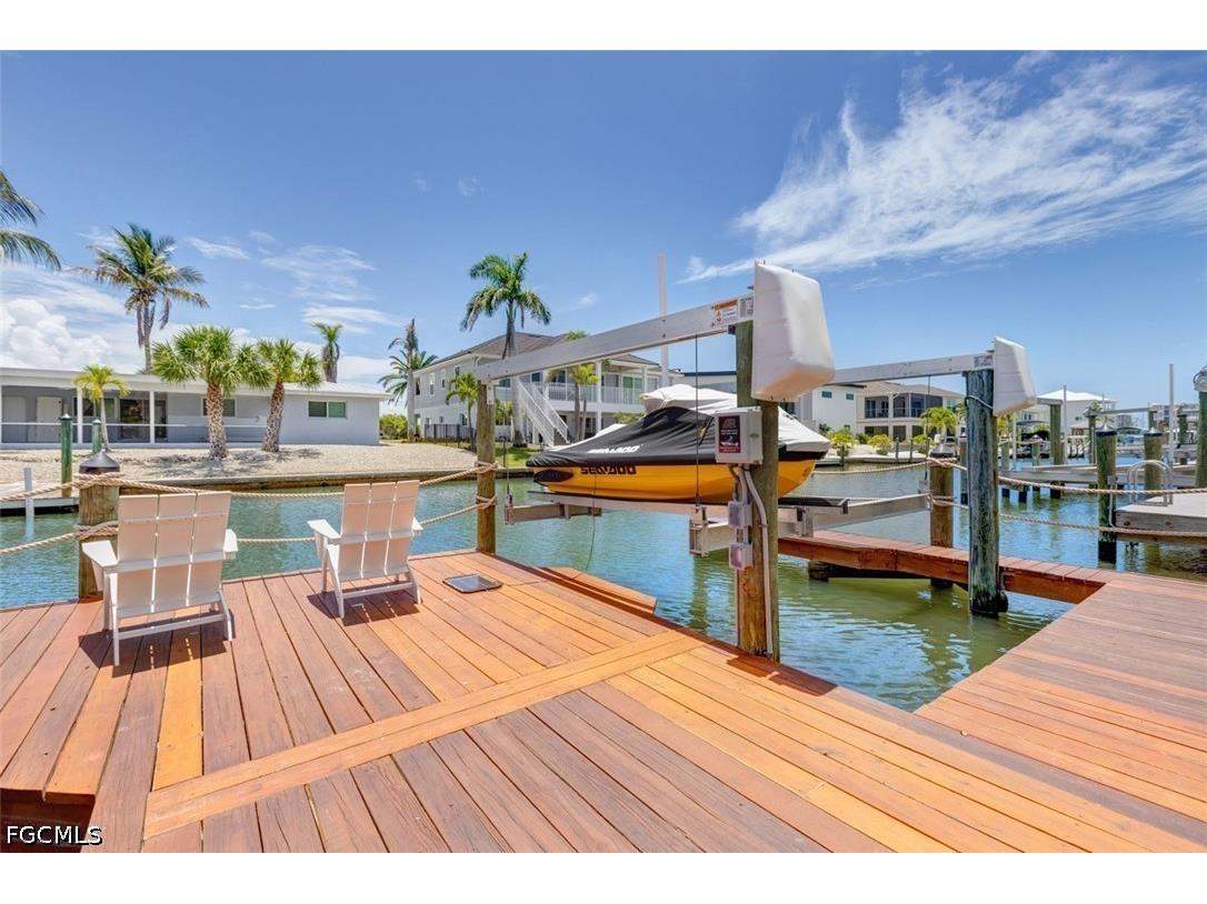 370 Bayland Road Fort Myers Beach FL 33931 2026023809 image29
