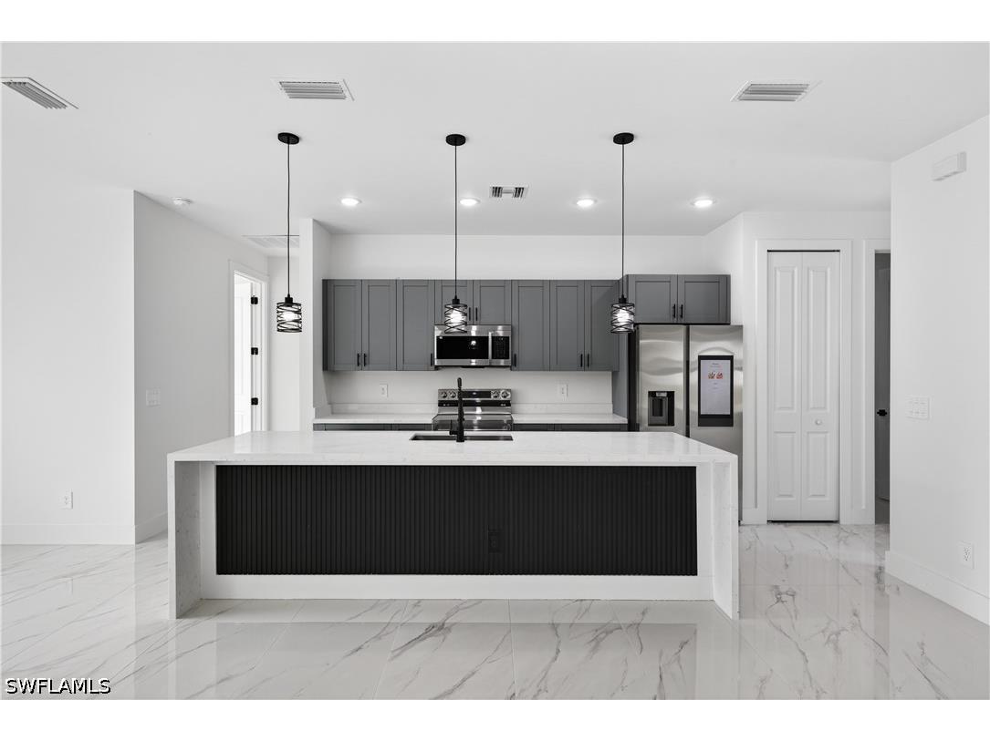 370 Butler Avenue S Lehigh Acres FL 33974 226020189 image2