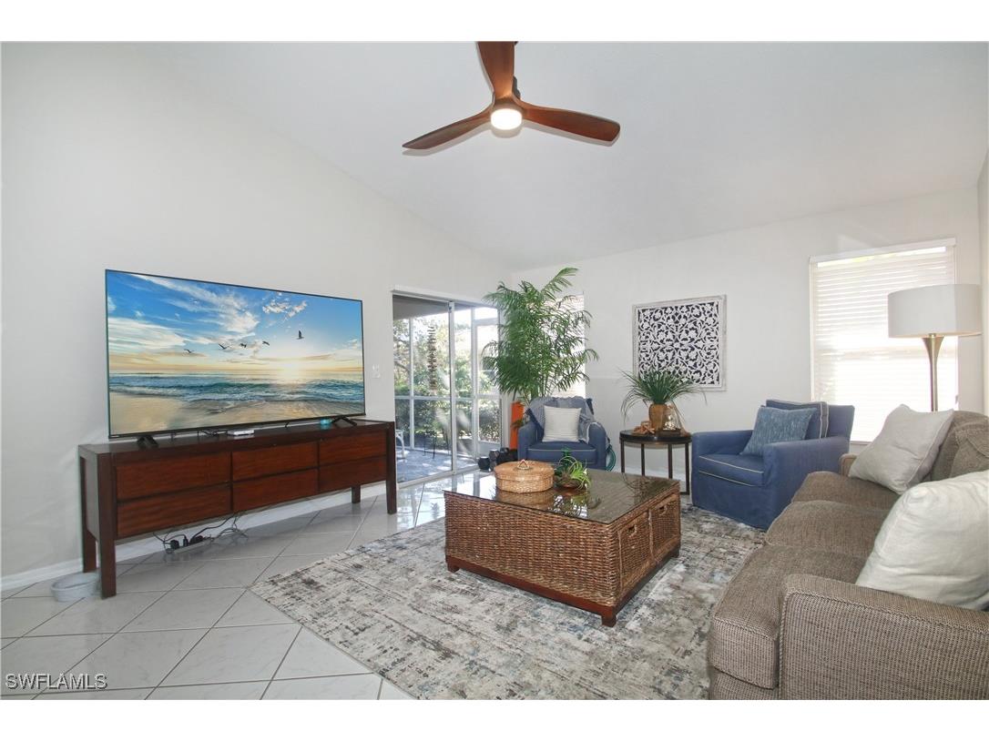 370 Emerald Bay Circle #N8 Naples FL 34110 225080814 image1