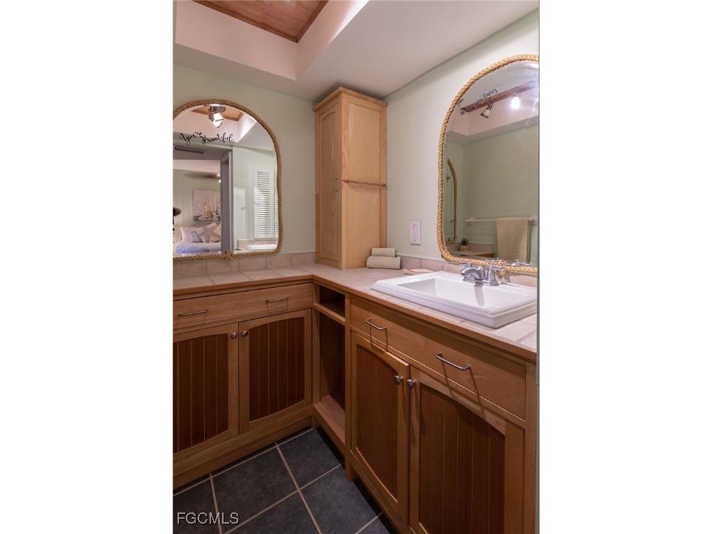 370 Townhouse Lane 61 Upper Captiva FL 33924 2025026060 image13