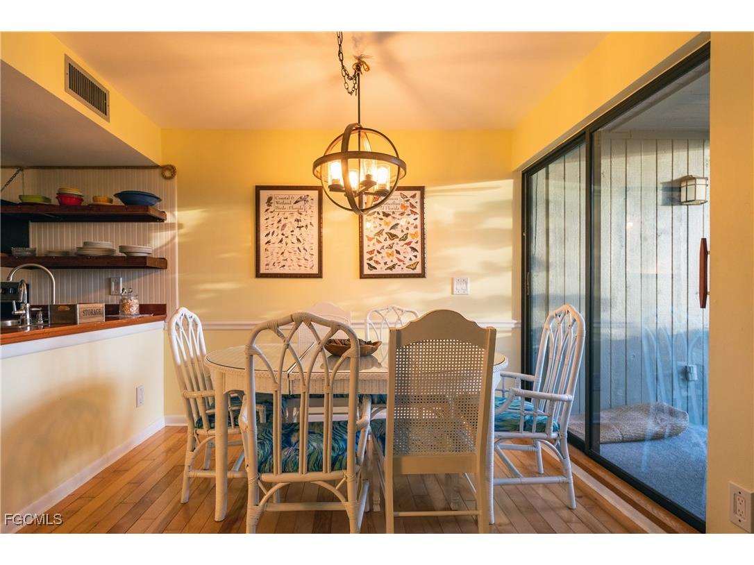 370 Townhouse Lane 61 Upper Captiva FL 33924 2025026060 image4