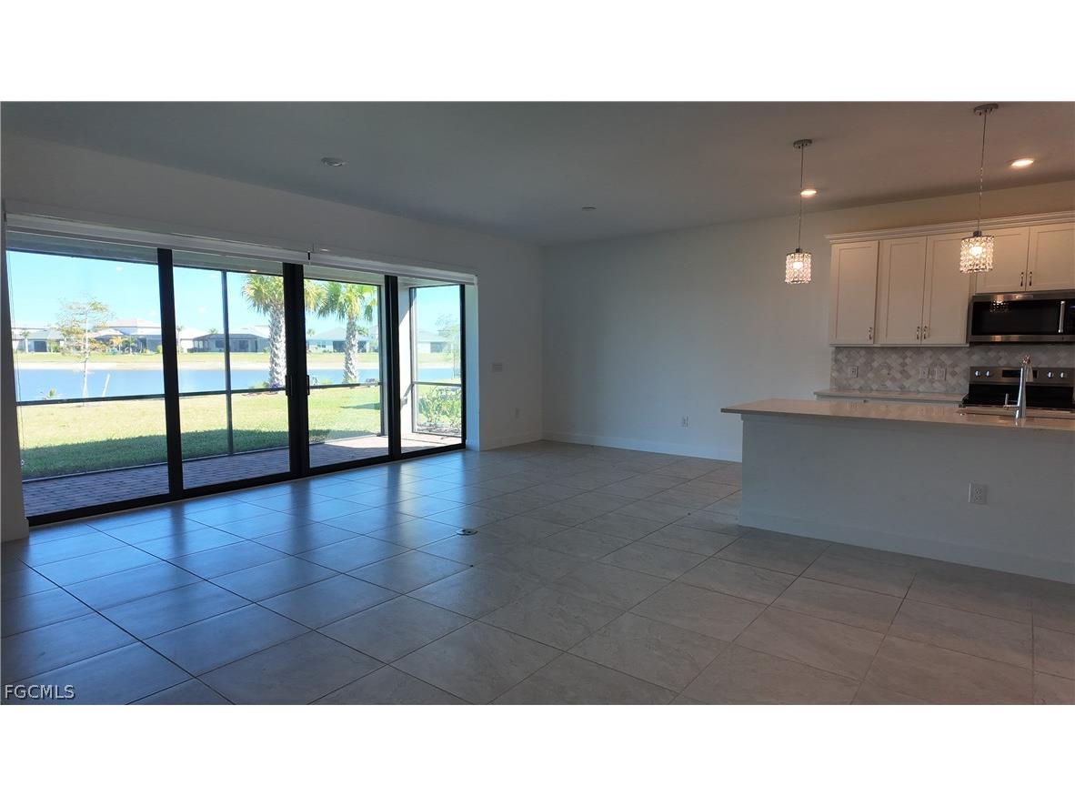 3700 Passion Vine Drive Alva FL 33920 2026009289 image4