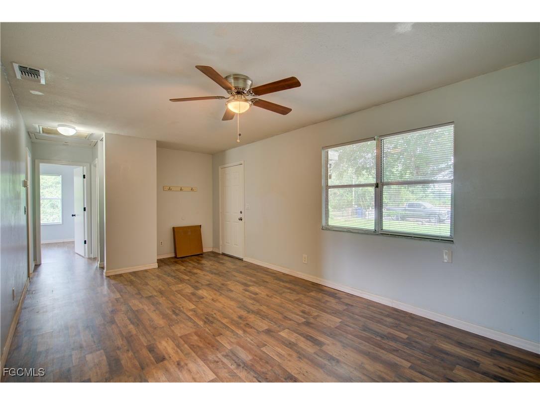 3701 21st Street SW Lehigh Acres FL 33976 2025008345 image10