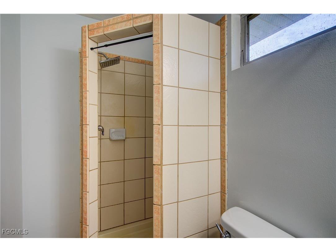 3701 21st Street SW Lehigh Acres FL 33976 2025008345 image21