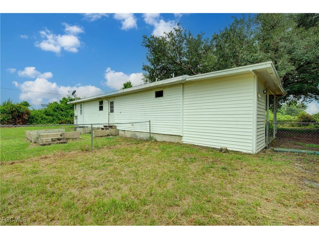 3701 21st Street SW Lehigh Acres FL 33976 2025008345 image26