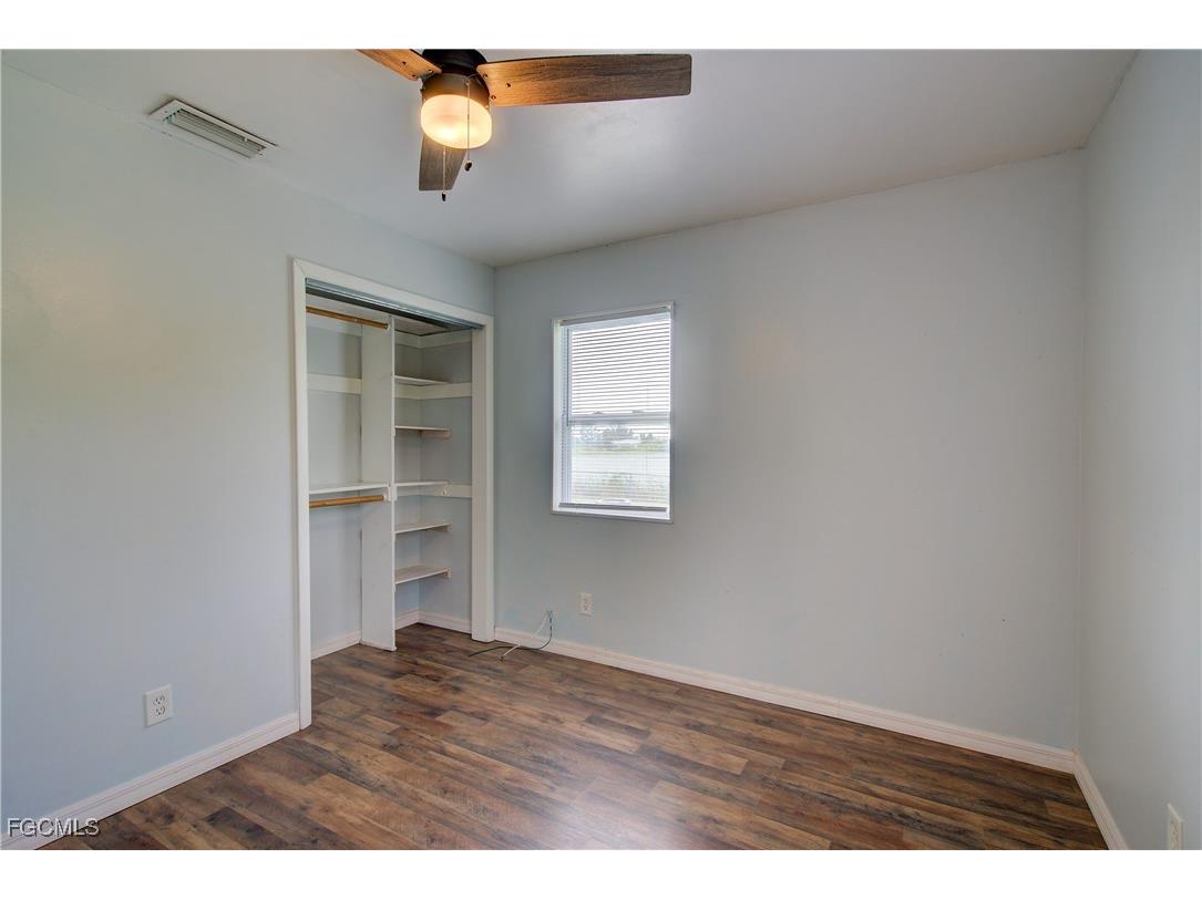 3701 21st Street SW Lehigh Acres FL 33976 2025008345 image9