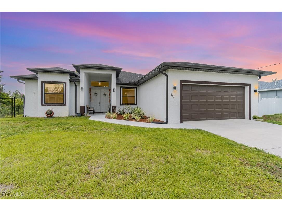 3701 Flora Avenue N Lehigh Acres FL 33971 2025005924 image1