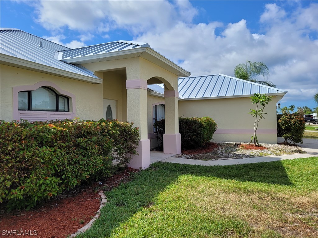 3701 SE 4th Avenue Cape Coral FL 33904 223042136 image1
