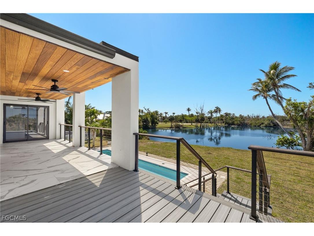 3702 Coquina Drive Sanibel FL 33957 2026011732 image2