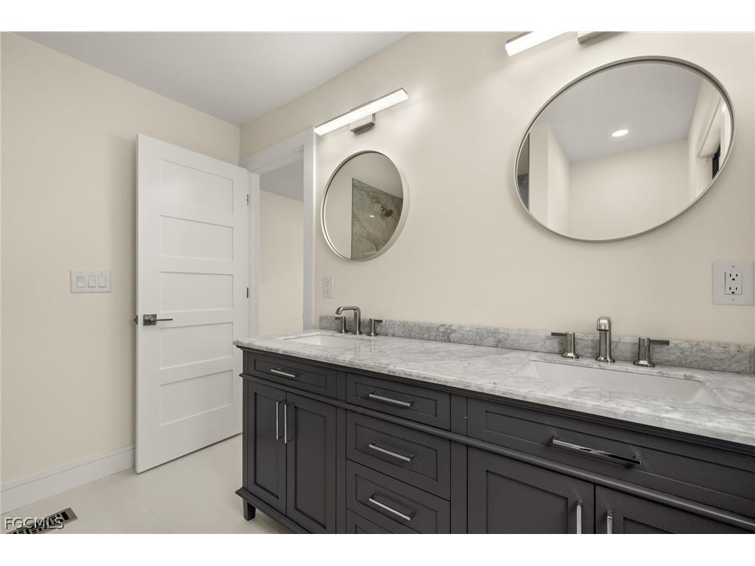 3702 Coquina Drive Sanibel FL 33957 2026011732 image42