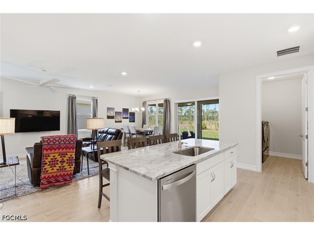  North Fort Myers FL 33917 2026016010 image8