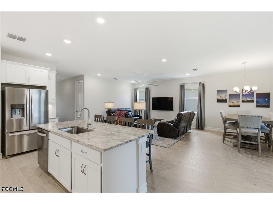  North Fort Myers FL 33917 2026016010 image9