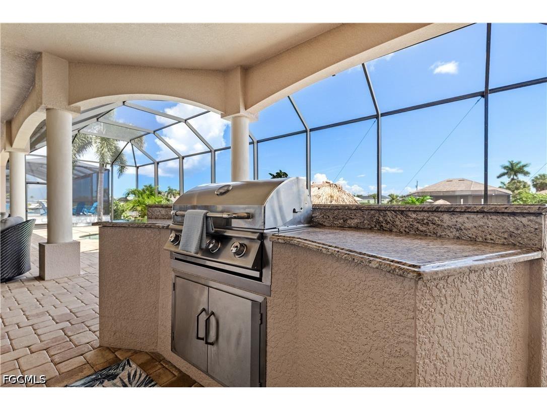 3703 SW 2nd Lane Cape Coral FL 33991 2026026484 image34