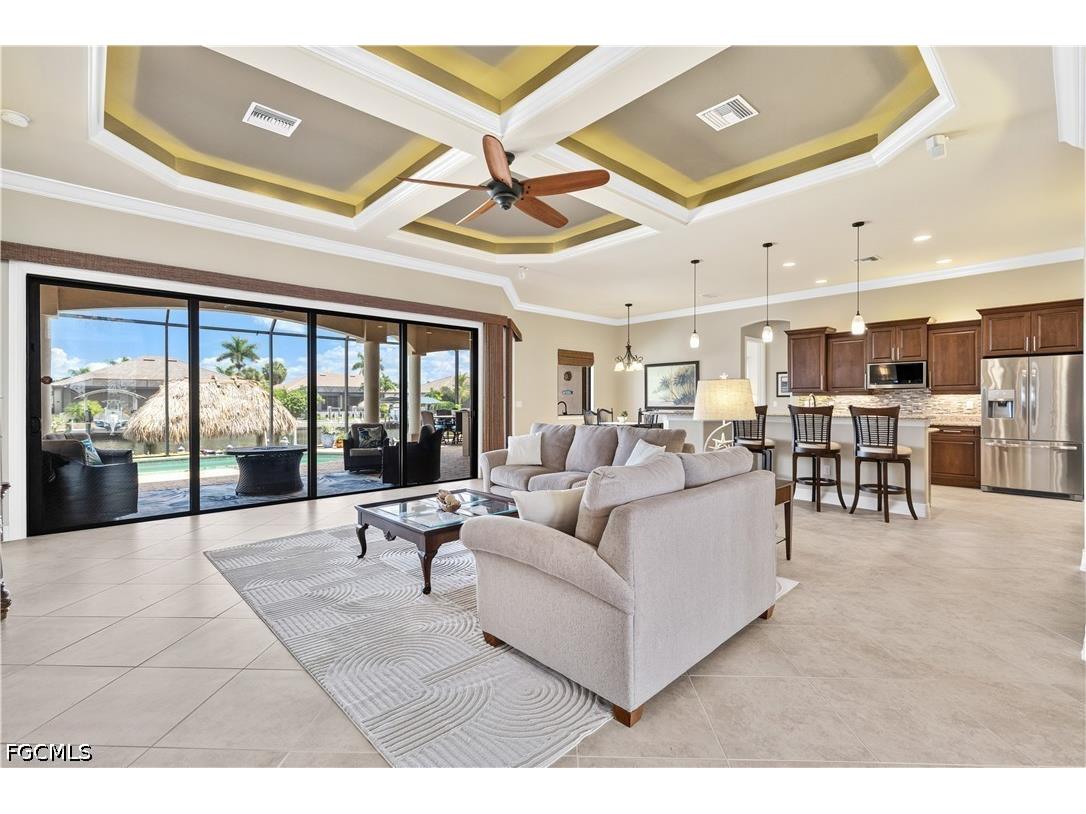 3703 SW 2nd Lane Cape Coral FL 33991 2026026484 image8