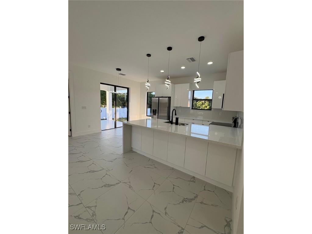 3704 12th St Sw Lehigh Acres FL 33976 225077386 image8