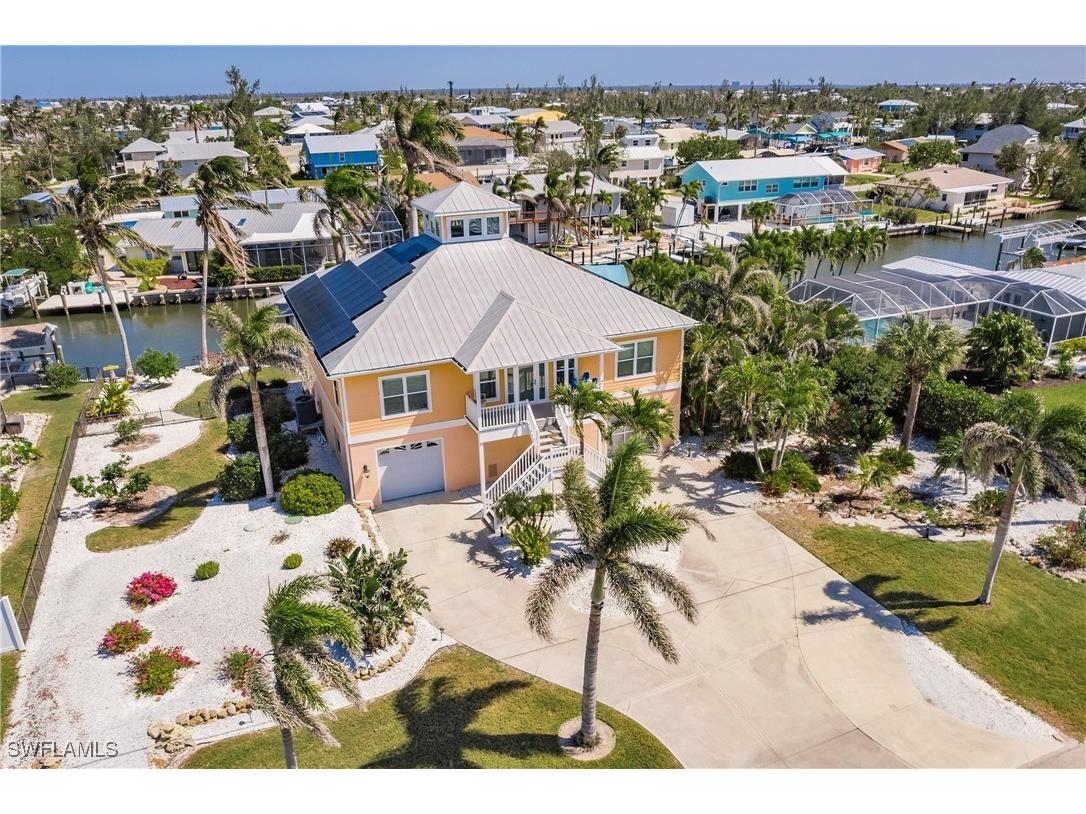 3704 Bayview Avenue Saint James City FL 33956 225028939 image1