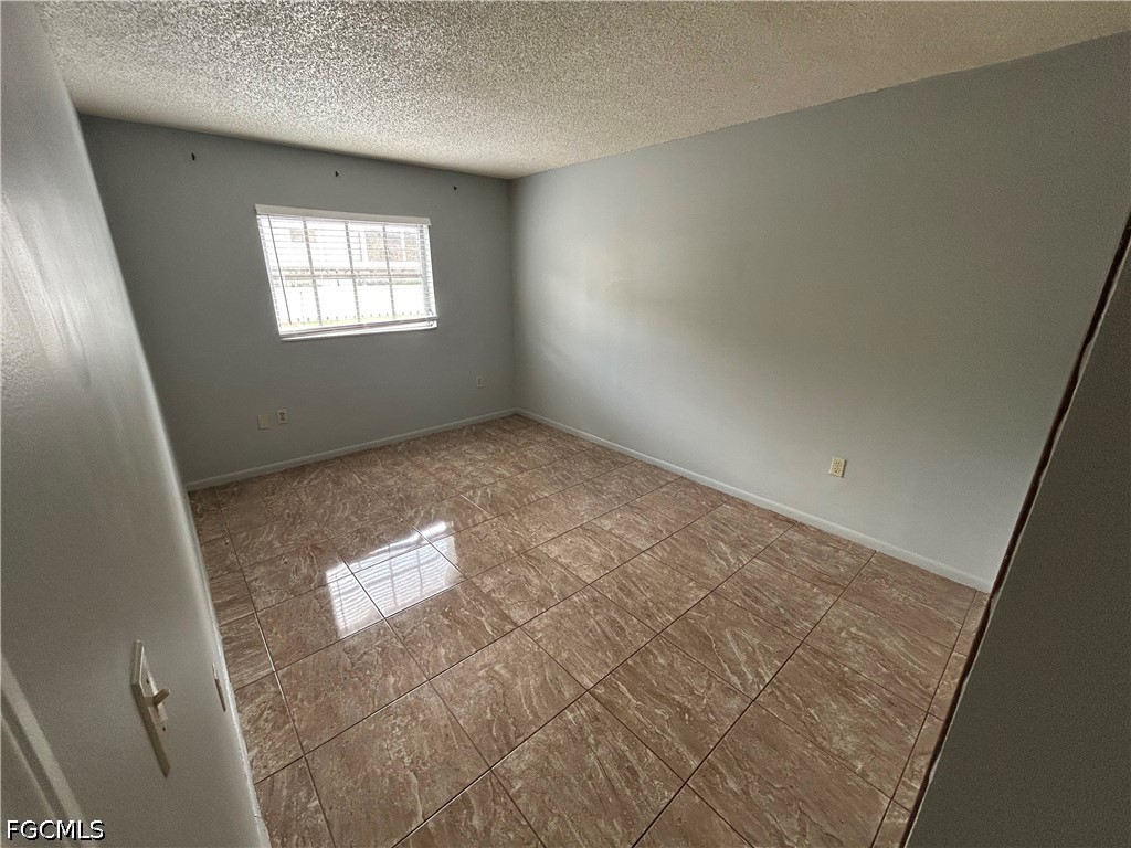3704 Broadway #101 Fort Myers FL 33901 2026021348 image11