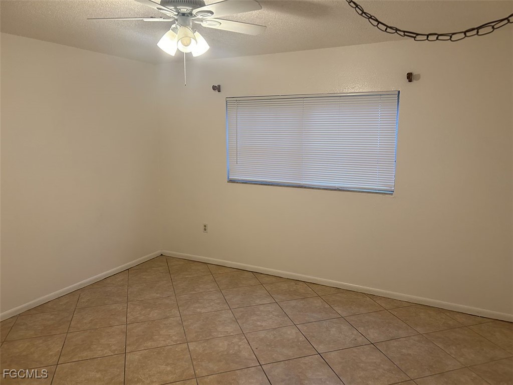 3704 Broadway #105 Fort Myers FL 33901 2025017557 image13