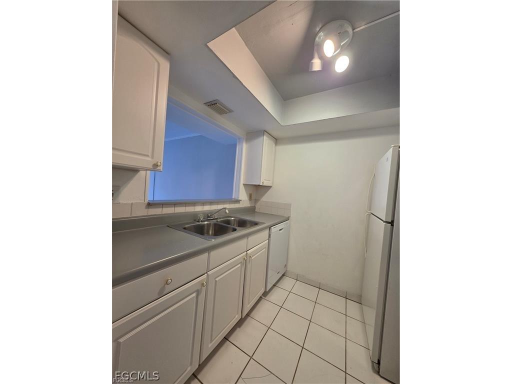 3704 Broadway #112 Fort Myers FL 33901 2025010577 image23