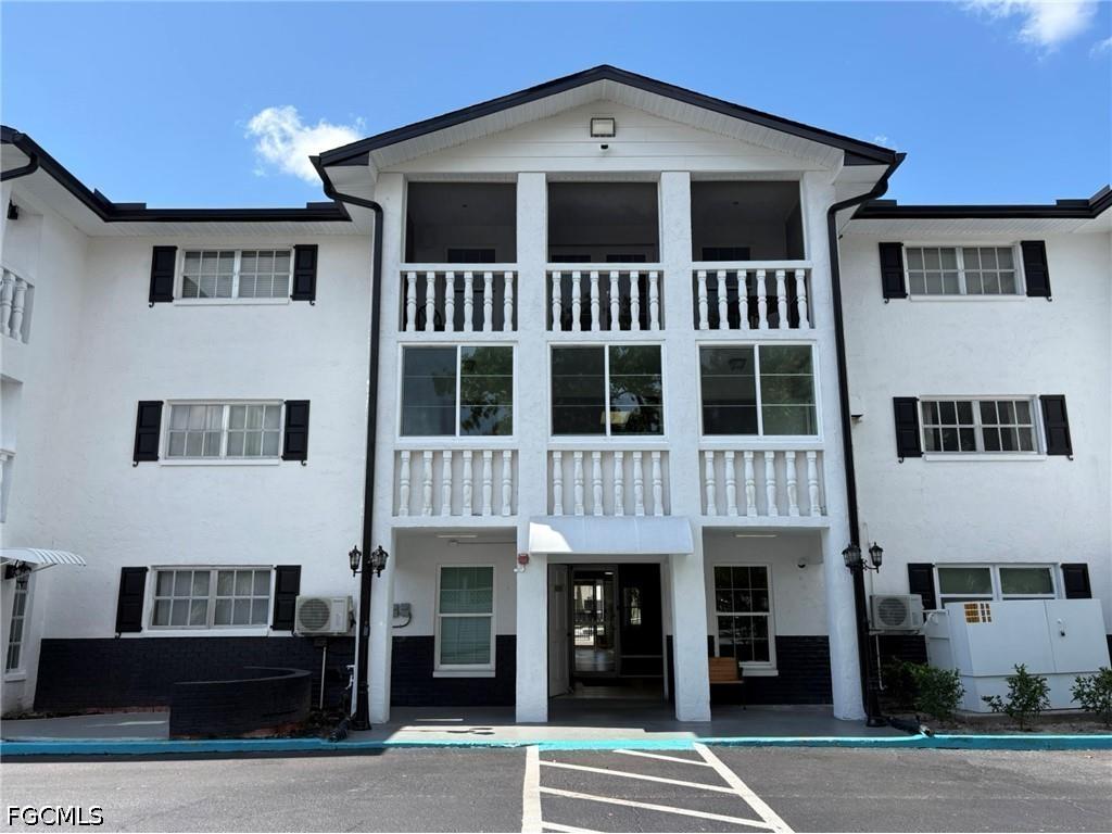 3704 Broadway #214 Fort Myers FL 33901 2026031604 image1