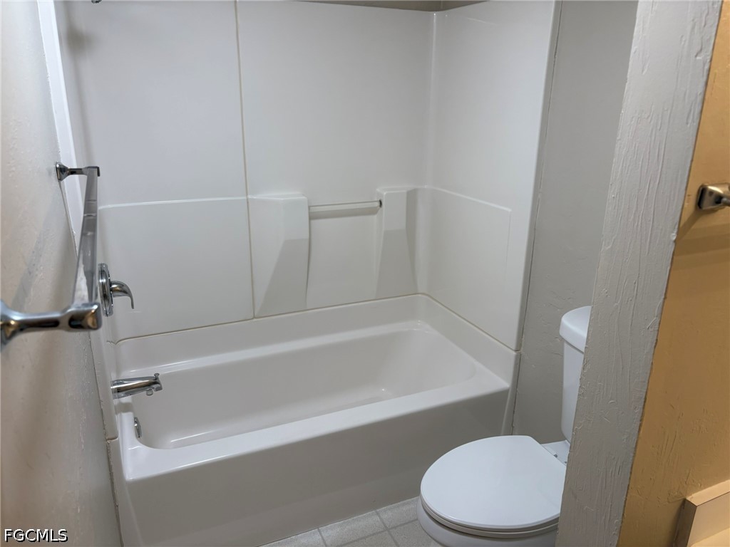 3704 Broadway #214 Fort Myers FL 33901 2026031604 image17